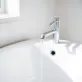 Na jakiej wysokości podejście wody do wanny